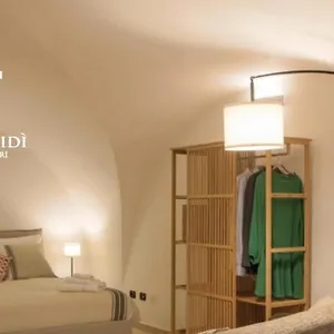 Apartment Domus Midi - Nel Centro Della Citta, Bari